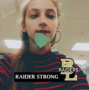 Meet your Posher, Danae